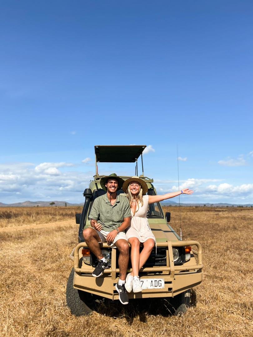 Lui Tours And Safaris